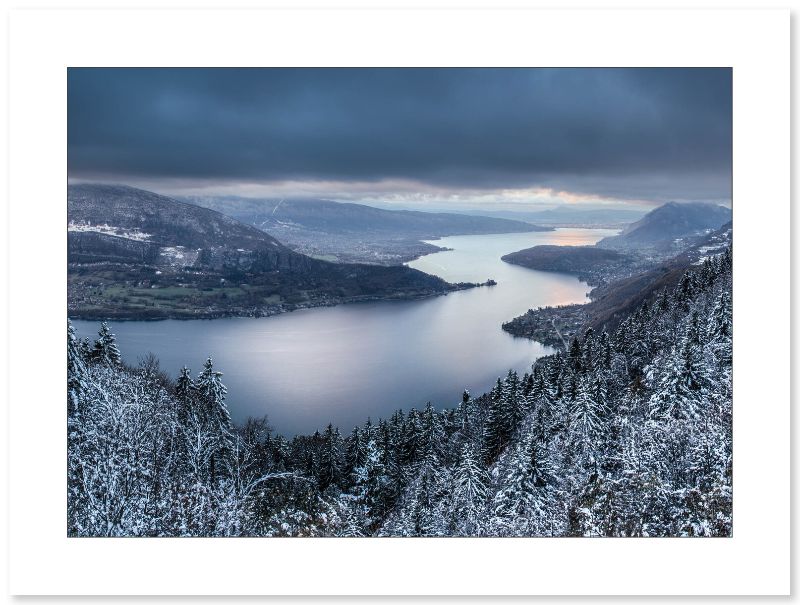 Vue du Col de la Forclaz en hiver par Christophe Dardenne - Galerie 361