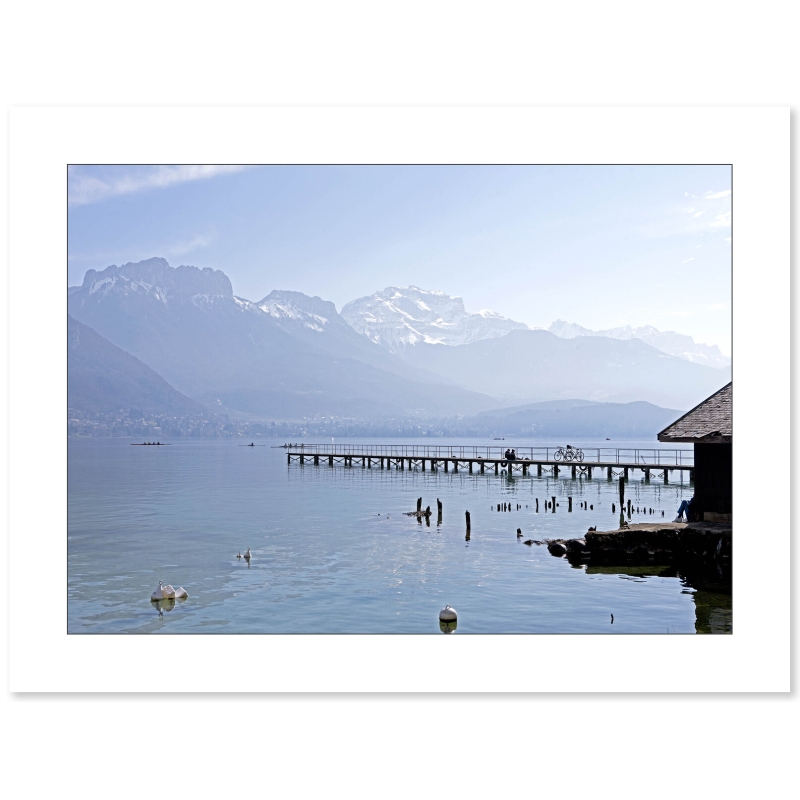 Cabane au bord du lac d'Annecy - Sévrier par William Pestrimaux