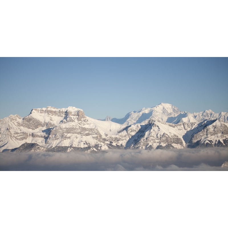 La Tournette au-dessus des nuages par William Pestrimaux