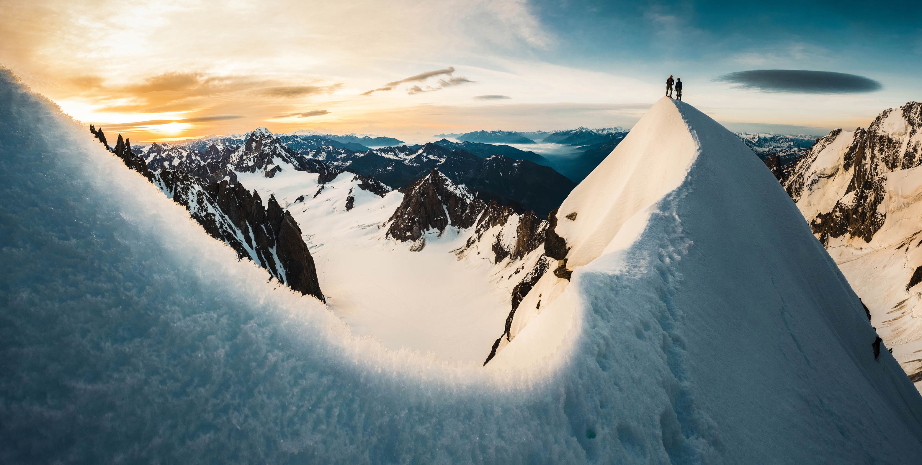 Arête Kuffner vers le Mont Maudit par Marc Daviet - Galerie 361