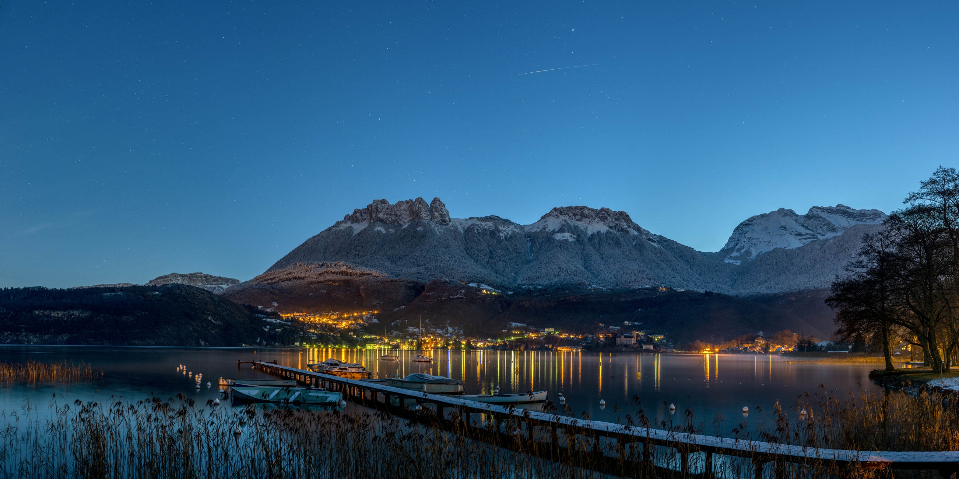Crépuscule sur le lac d'Annecy, Duingt par Philippe Jacquot