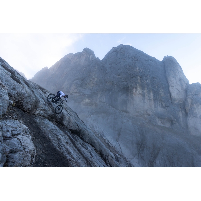 Sur les pentes de la Marmolada - Dolomites par Pierre Vieira