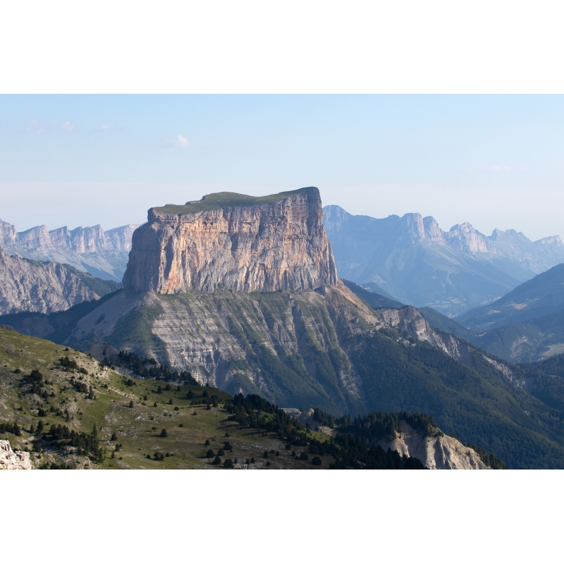 Le Mont-Aiguille dans le Vercors par Nicolas Ougier