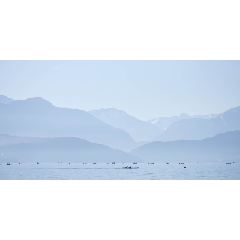 Le lac bleu d'Annecy par William Pestrimaux