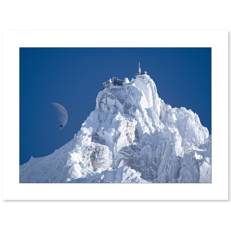 Lune près de l'Aiguille du Midi de Guillaume Sévar - Galerie 361