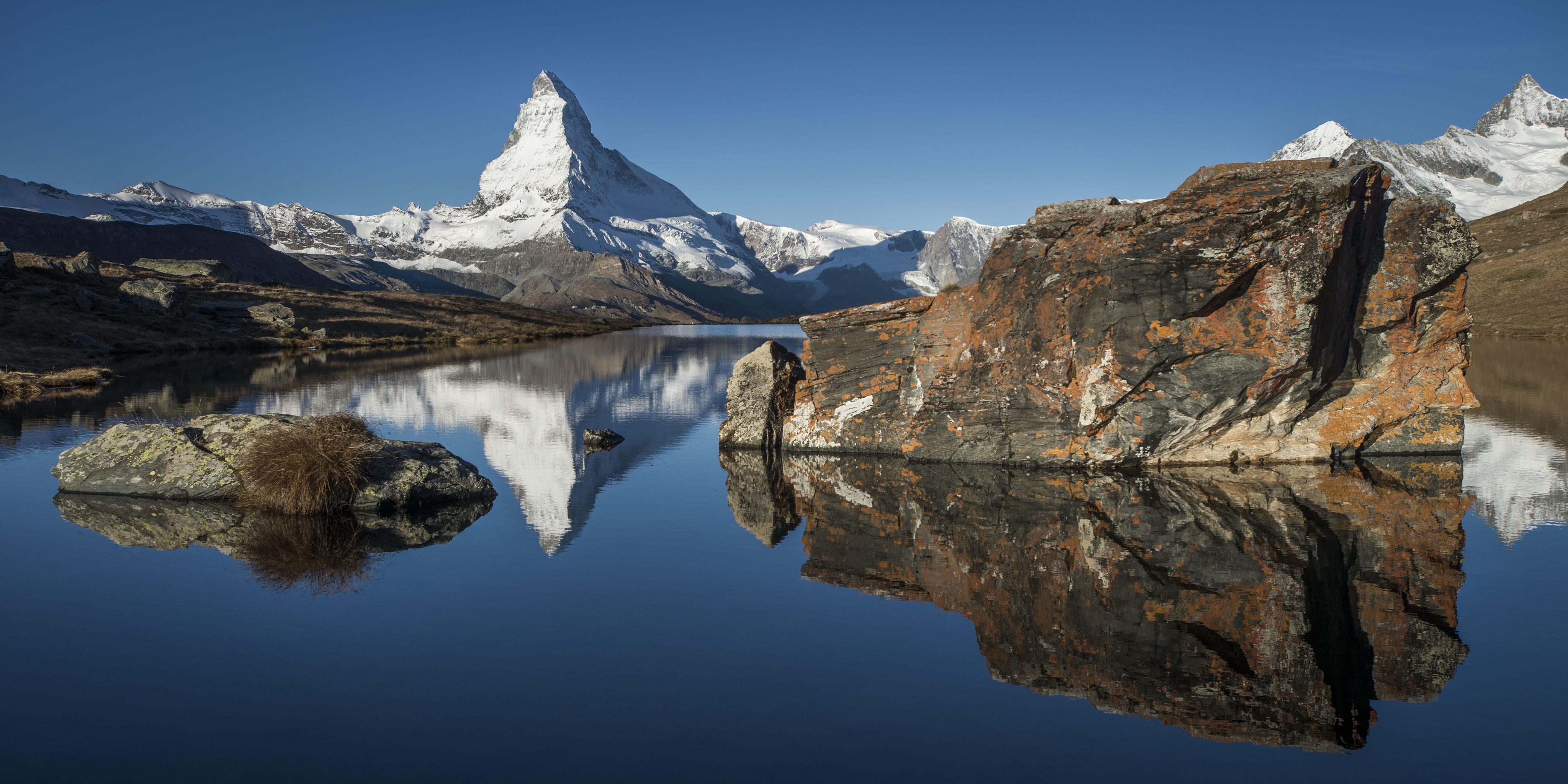 Blanc Cervin depuis le lac Stellisee par Guillaume Sévar - Galerie 361
