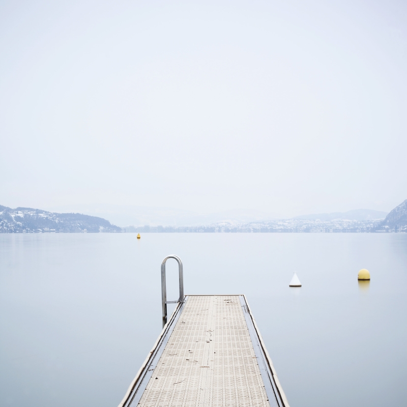 Photo Ponton blanc - carré par Christelle Calmettes - Galerie 361
