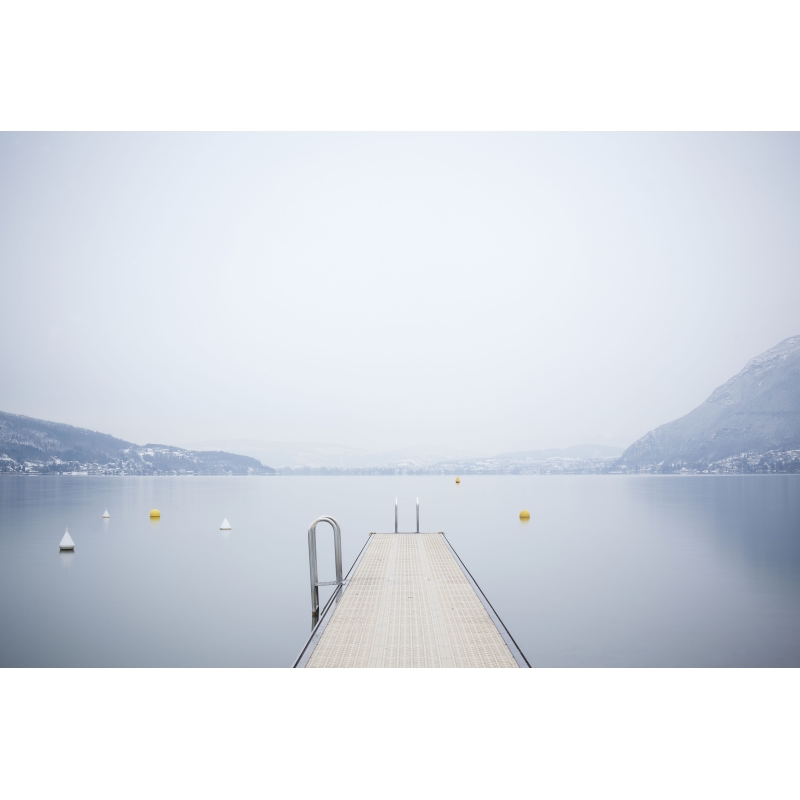 Ponton blanc par Christelle Calmettes - Galerie 361